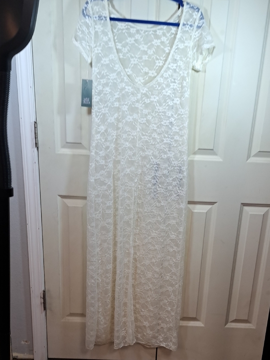 wild fable Dresses & Skirts - Nwt. White Lace Maxi Dress - Sheer Lace Floral  Overlay